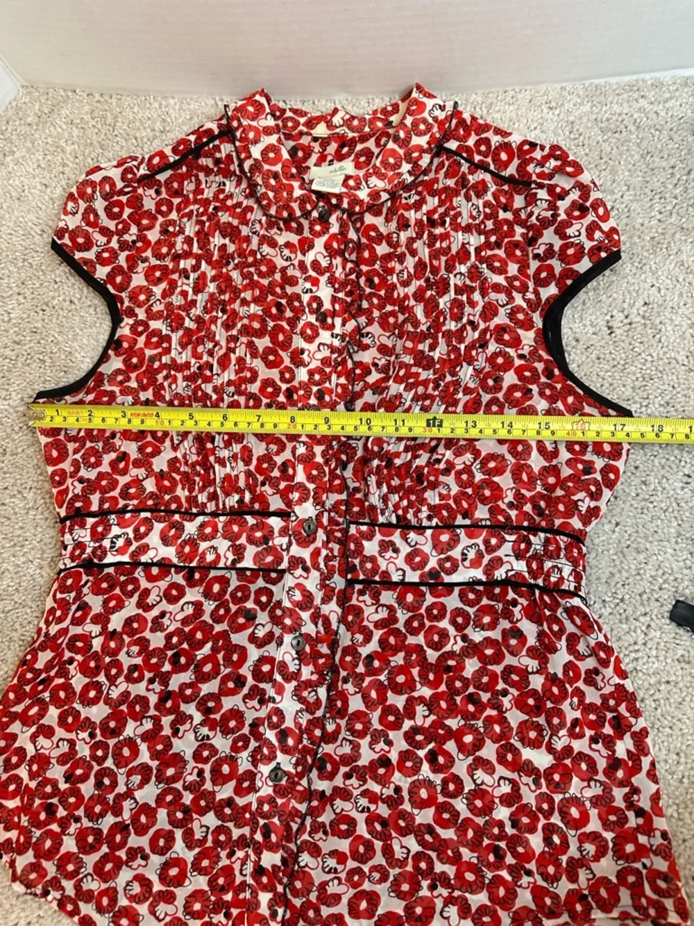 Odille Red Floral Cap Sleeve Blouse with Black Trim, size 4, 100% Silk pre loved - Picture 10 of 10